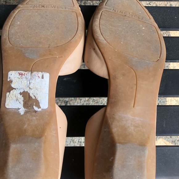 Nine West Flats - Picture 5 of 6